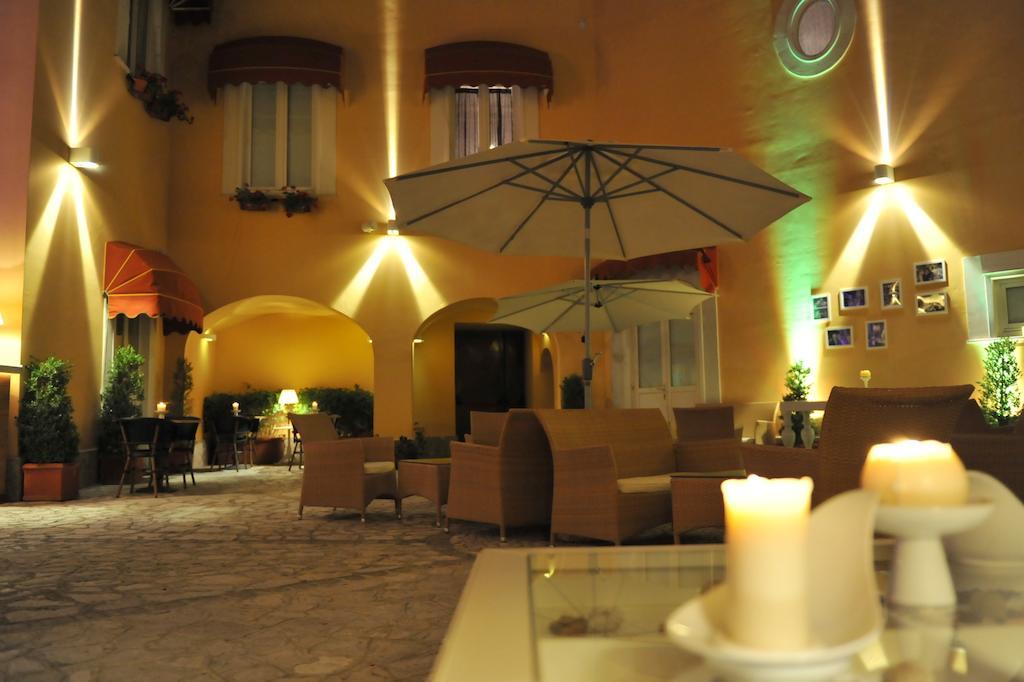 San Leucio Resort กาแซร์ตา ภายนอก รูปภาพ