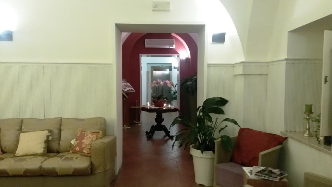 San Leucio Resort กาแซร์ตา ภายนอก รูปภาพ
